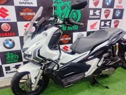 https://img.olx.com.br/thumbs256x256/73/737647218800955.jpg