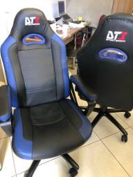 Título do anúncio: Cadeiras DT3 super novas 
