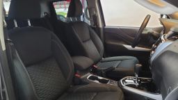 https://img.olx.com.br/thumbs256x256/73/738506255647256.jpg