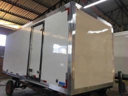https://img.olx.com.br/thumbs256x256/73/738550049975466.jpg