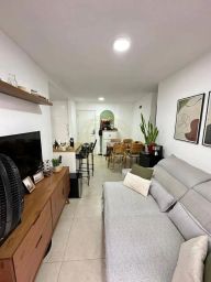 https://img.olx.com.br/thumbs256x256/73/738583401850532.jpg