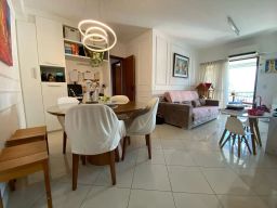 https://img.olx.com.br/thumbs256x256/73/739533283919700.jpg