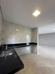 https://img.olx.com.br/thumbs256x256/74/741538283987879.jpg