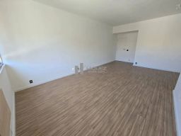 https://img.olx.com.br/thumbs256x256/74/742575044907543.jpg