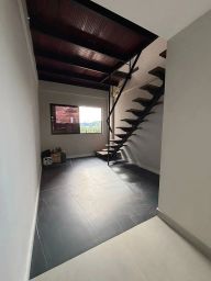 https://img.olx.com.br/thumbs256x256/74/743502404497891.jpg