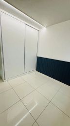 https://img.olx.com.br/thumbs256x256/74/743519287143050.jpg