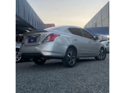https://img.olx.com.br/thumbs256x256/74/743553644651186.jpg