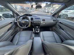 https://img.olx.com.br/thumbs256x256/74/743639420329819.jpg