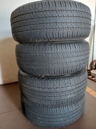 Título do anúncio: Venda de pneus para caminhonetes semi novos  ,- 265 / 60 / 18