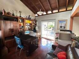 https://img.olx.com.br/thumbs256x256/74/746586883788948.jpg