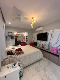 https://img.olx.com.br/thumbs256x256/74/746635809593021.jpg