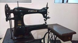 Maquina de costura sapateiro pedal