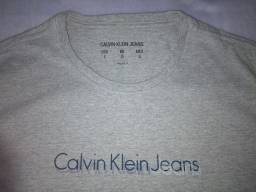 Título do anúncio: Camiseta calvin klein jeans G Original 