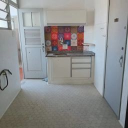 https://img.olx.com.br/thumbs256x256/74/747503514209289.jpg
