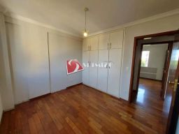 https://img.olx.com.br/thumbs256x256/74/747516402659905.jpg