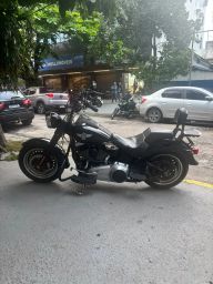 https://img.olx.com.br/thumbs256x256/74/747652080638836.jpg