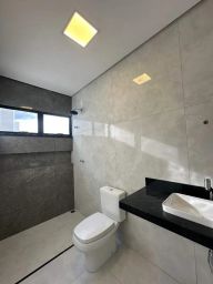 https://img.olx.com.br/thumbs256x256/74/748539407808471.jpg
