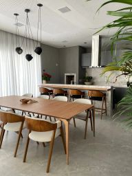 https://img.olx.com.br/thumbs256x256/74/748596626549660.jpg