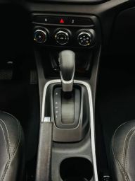 https://img.olx.com.br/thumbs256x256/74/749607418631216.jpg
