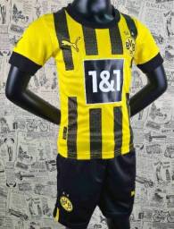 Título do anúncio: Camisa do Borussia Tamanho M e GG