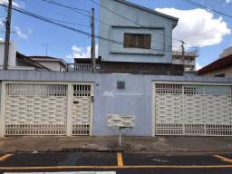Título do anúncio: Casa com 6 dormitórios à venda, 235 m² por R$ 700.000,00 - Vila Ercília - São José do Rio 