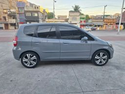 https://img.olx.com.br/thumbs256x256/75/751554161497869.jpg