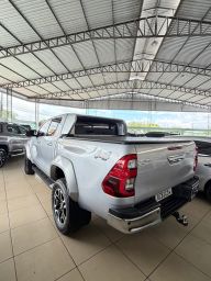 https://img.olx.com.br/thumbs256x256/75/751695306928820.jpg