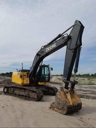 Deere 210 glc