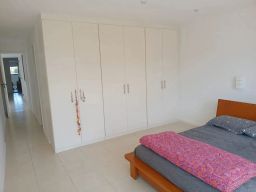 https://img.olx.com.br/thumbs256x256/75/753518049982438.jpg