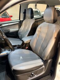 https://img.olx.com.br/thumbs256x256/75/753644695140705.jpg