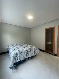 https://img.olx.com.br/thumbs256x256/75/754595759321139.jpg