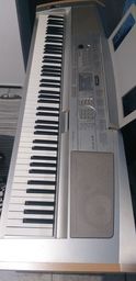 Título do anúncio: Piano eletrico Yamaha DGX-500 88 TECLAS