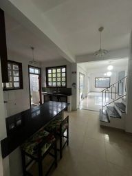 https://img.olx.com.br/thumbs256x256/75/756534887173861.jpg