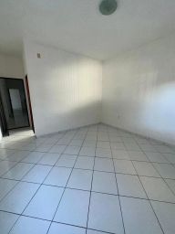 https://img.olx.com.br/thumbs256x256/75/756553768617550.jpg