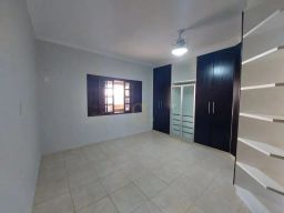 https://img.olx.com.br/thumbs256x256/75/756555399020111.jpg