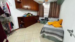 https://img.olx.com.br/thumbs256x256/75/756558289523589.jpg