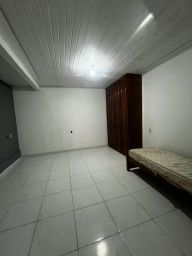 https://img.olx.com.br/thumbs256x256/75/756577643044912.jpg