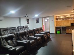 https://img.olx.com.br/thumbs256x256/75/757509755534080.jpg