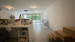 https://img.olx.com.br/thumbs256x256/75/757538153402291.jpg