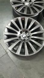 https://img.olx.com.br/thumbs256x256/75/757608540619934.jpg