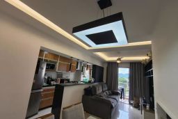https://img.olx.com.br/thumbs256x256/75/757637177216197.jpg