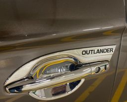 Título do anúncio: Mitsubishi Outlander 3.0 Mivec V6 Gasolina Hpe-s Awd Automático ( 2019 )