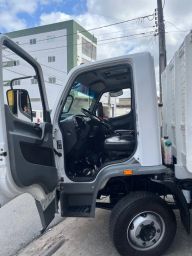 https://img.olx.com.br/thumbs256x256/75/758445459371047.jpg