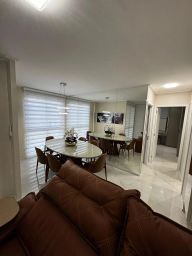 https://img.olx.com.br/thumbs256x256/75/758557281479803.jpg