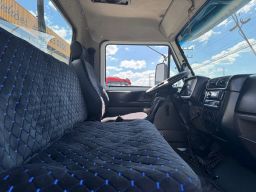 https://img.olx.com.br/thumbs256x256/75/758567249088452.jpg