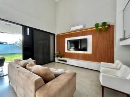https://img.olx.com.br/thumbs256x256/75/759556151297270.jpg