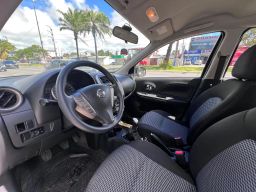 https://img.olx.com.br/thumbs256x256/75/759686419286828.jpg
