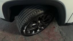 https://img.olx.com.br/thumbs256x256/76/760604621588849.jpg