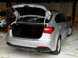 https://img.olx.com.br/thumbs256x256/76/760610172137843.jpg