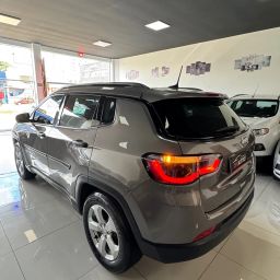 https://img.olx.com.br/thumbs256x256/76/761481236391728.jpg